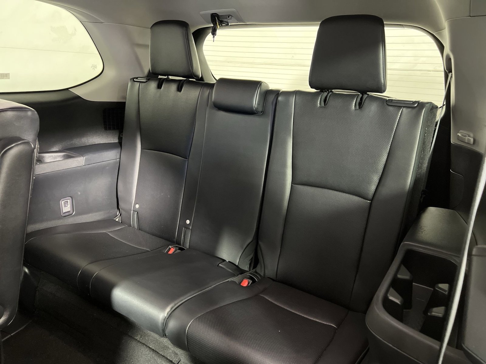 Used 2024 Toyota Grand Highlander XLE image 21