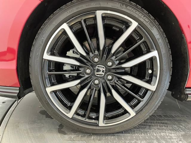 Used 2024 Honda Accord Touring image 10