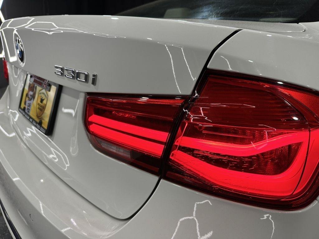Used 2017 BMW 330i Sedan RWD image 37