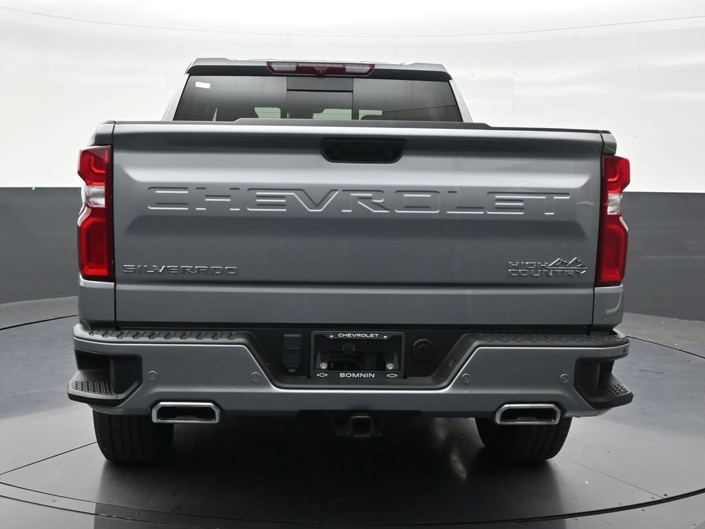 Used 2024 Chevrolet Silverado 1500 High Country RWD image 4