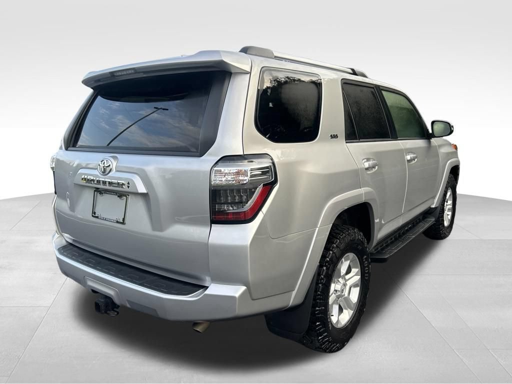 Certified 2023 Toyota 4Runner SR5 Premium w/ Moonroof Package AWD/4WD image 5