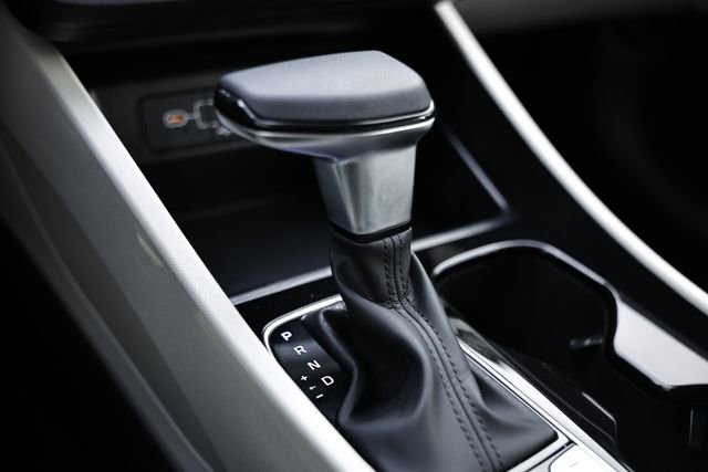 Certified 2025 Hyundai Tucson SE FWD image 38