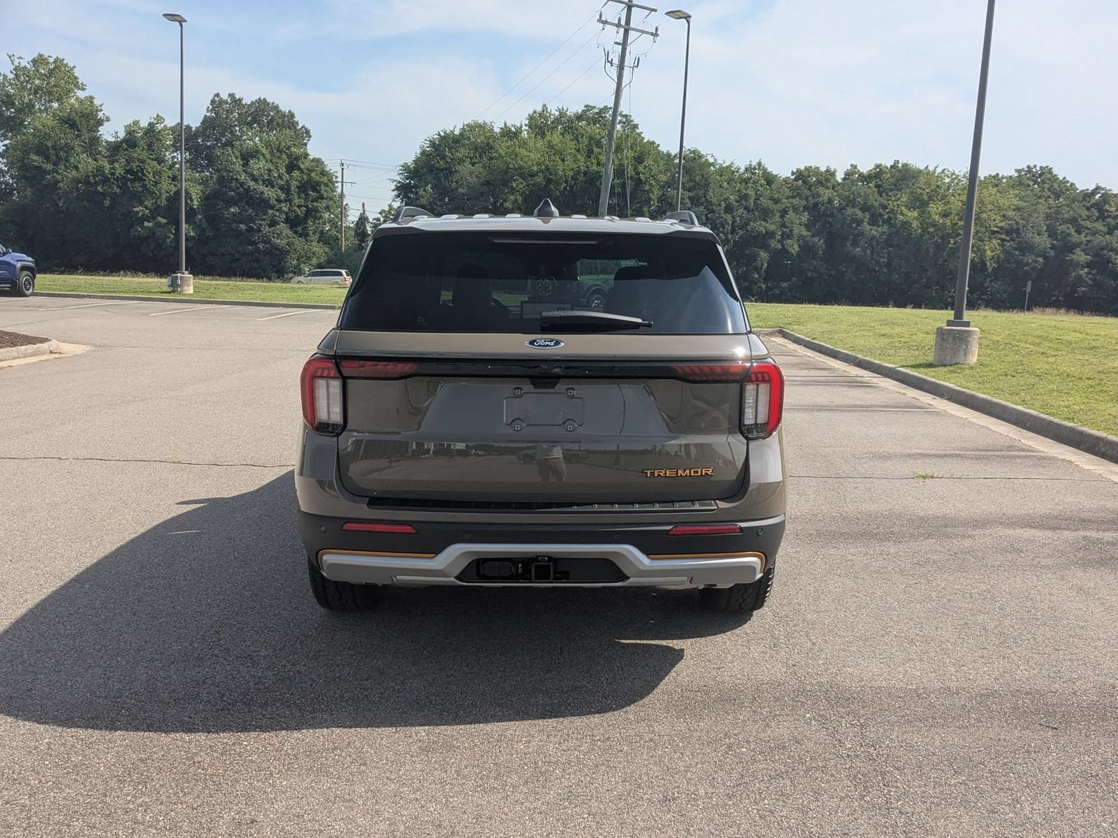 New 2026 Ford Explorer Tremor w/ Tremor Ultimate Package AWD/4WD image 4