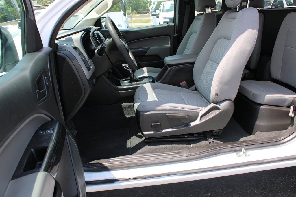 Used 2022 Chevrolet Colorado W/T w/ WT Convenience Package RWD image 16