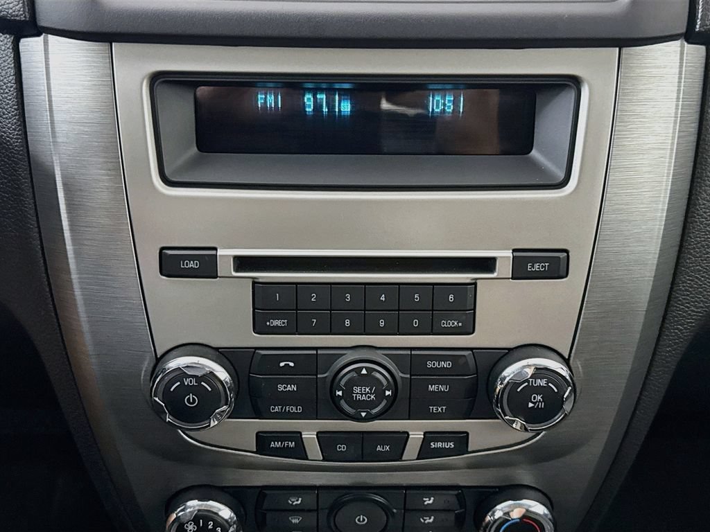 Used 2011 Ford Fusion SE w/ 201A Rapid Spec Order Code FWD image 15