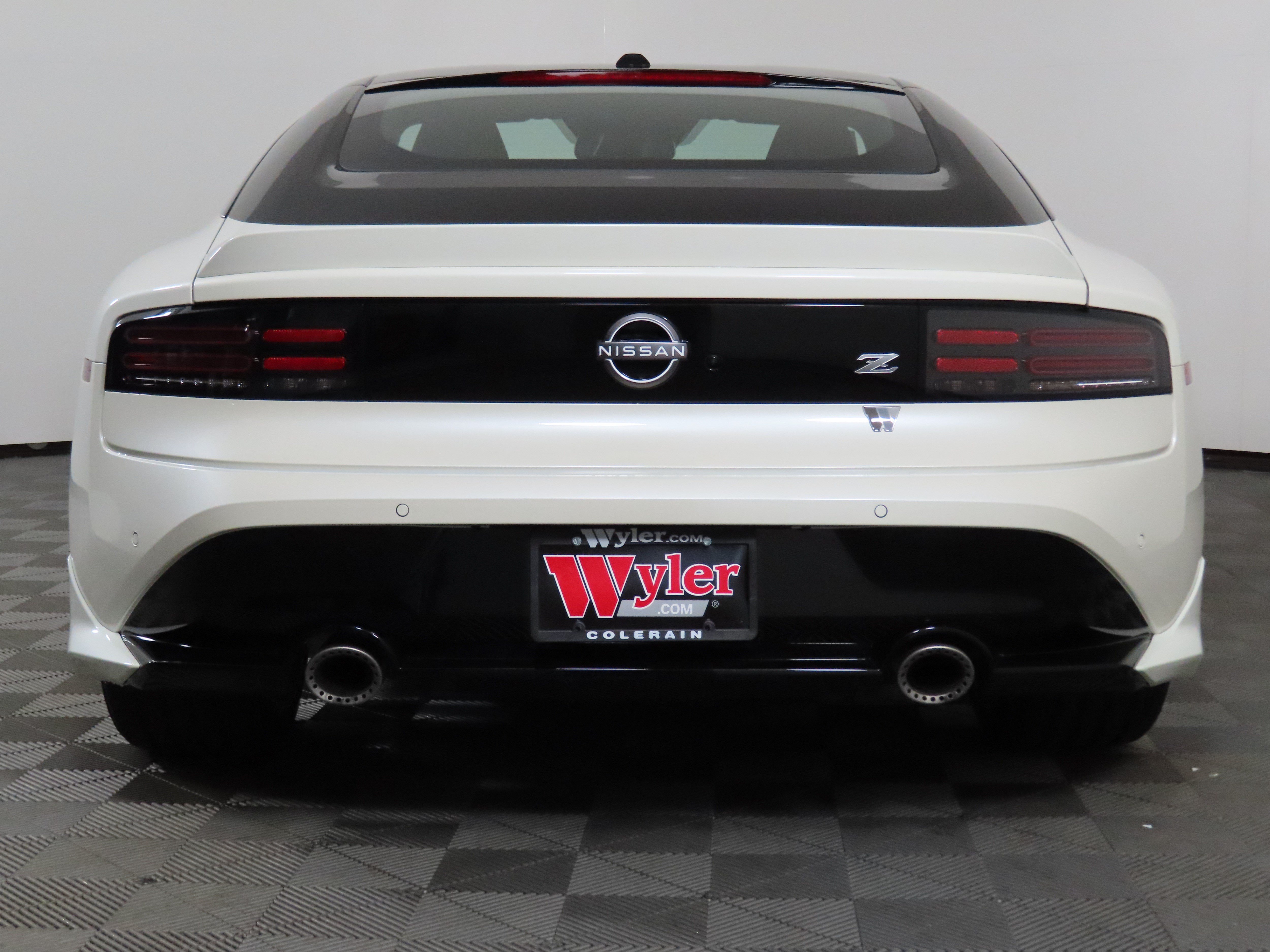 New 2026 Nissan Z Performance w/ Floor Mat Package RWD image 18