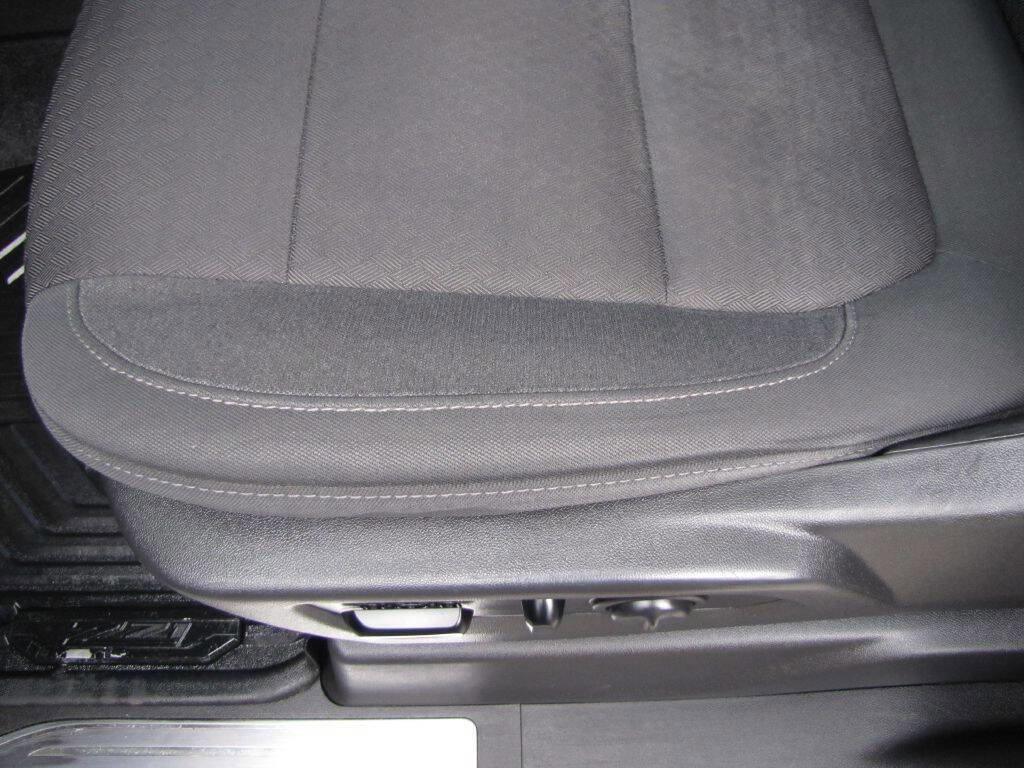 Used 2020 GMC Sierra 1500 Elevation w/ Elevation Value Package image 25