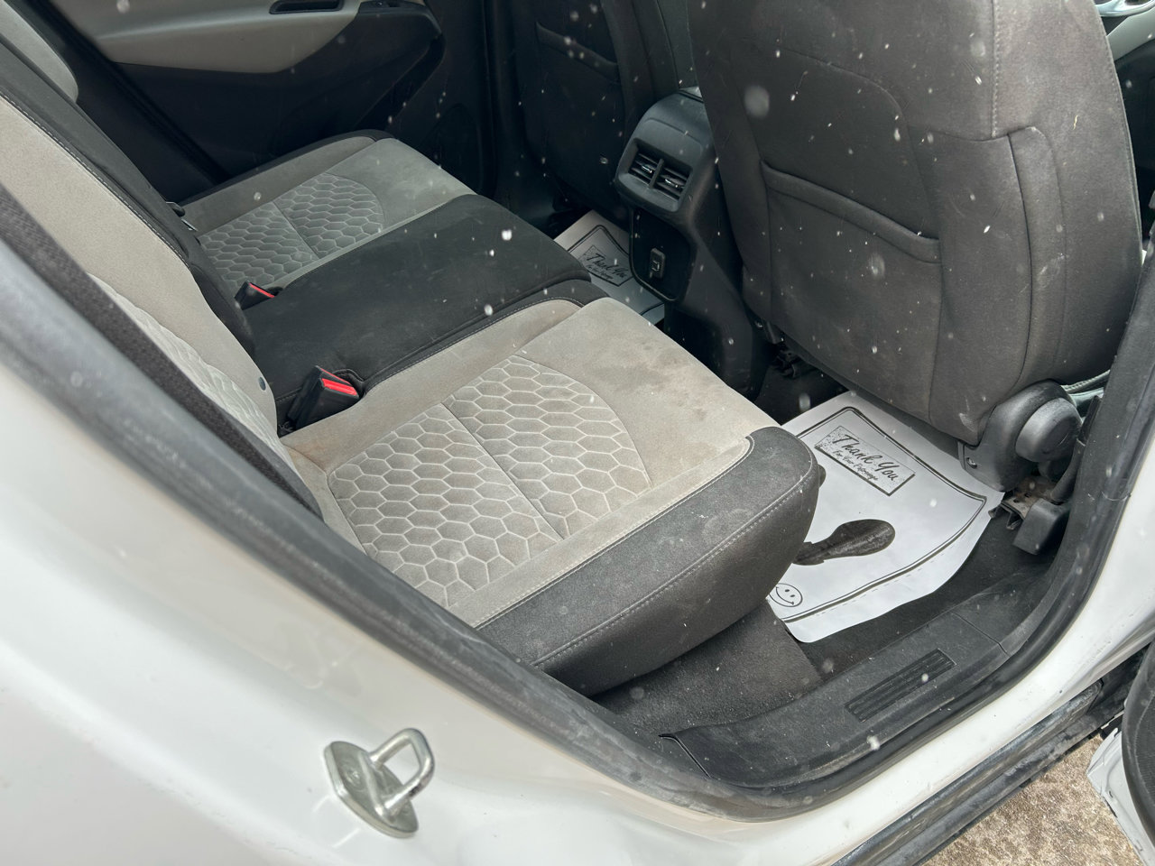 Used 2020 Chevrolet Equinox LS image 11