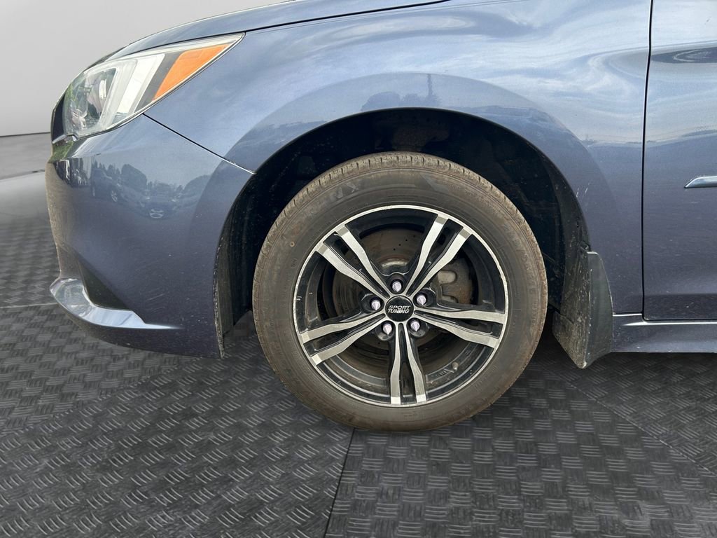 Used 2015 Subaru Legacy 2.5i Limited image 9