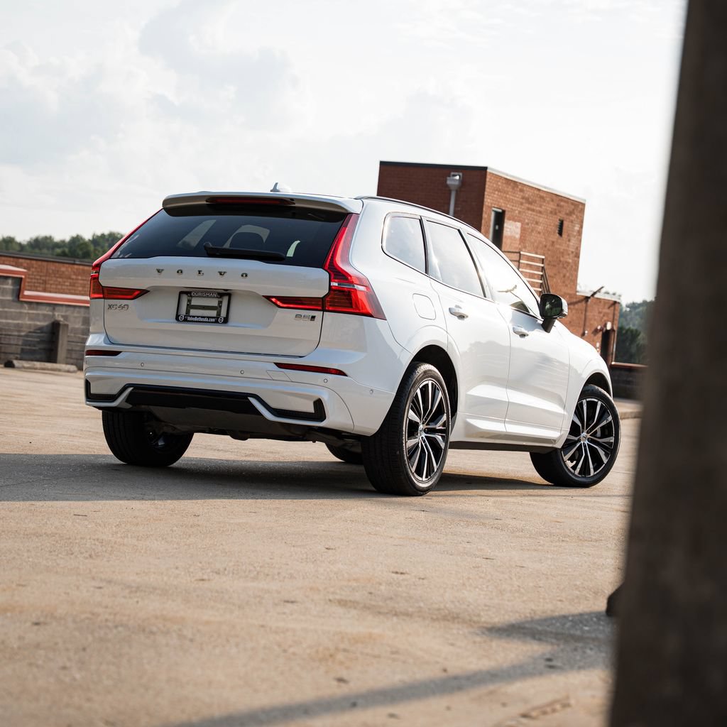 Certified 2024 Volvo XC60 B5 Plus w/ Protection Package Premier AWD/4WD image 6