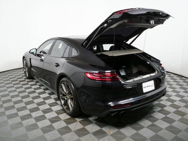 Certified 2020 Porsche Panamera Turbo w/ Sport Package AWD/4WD image 33