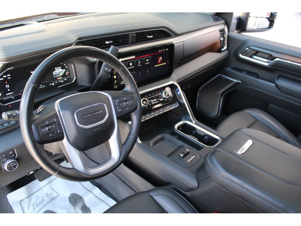 Used 2024 GMC Sierra 2500 Denali w/ Technology Package AWD/4WD image 21