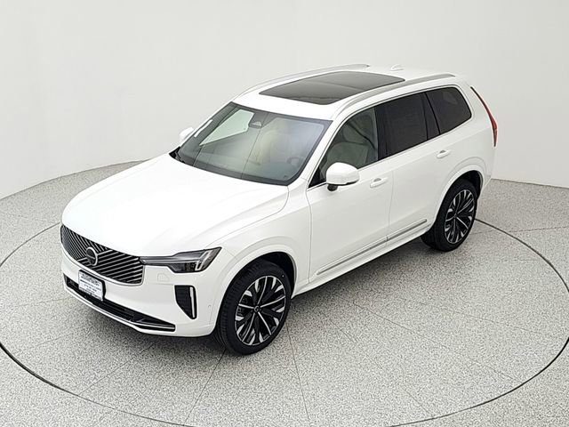 New 2026 Volvo XC90 B6 Plus w/ Protection Package AWD/4WD image 13