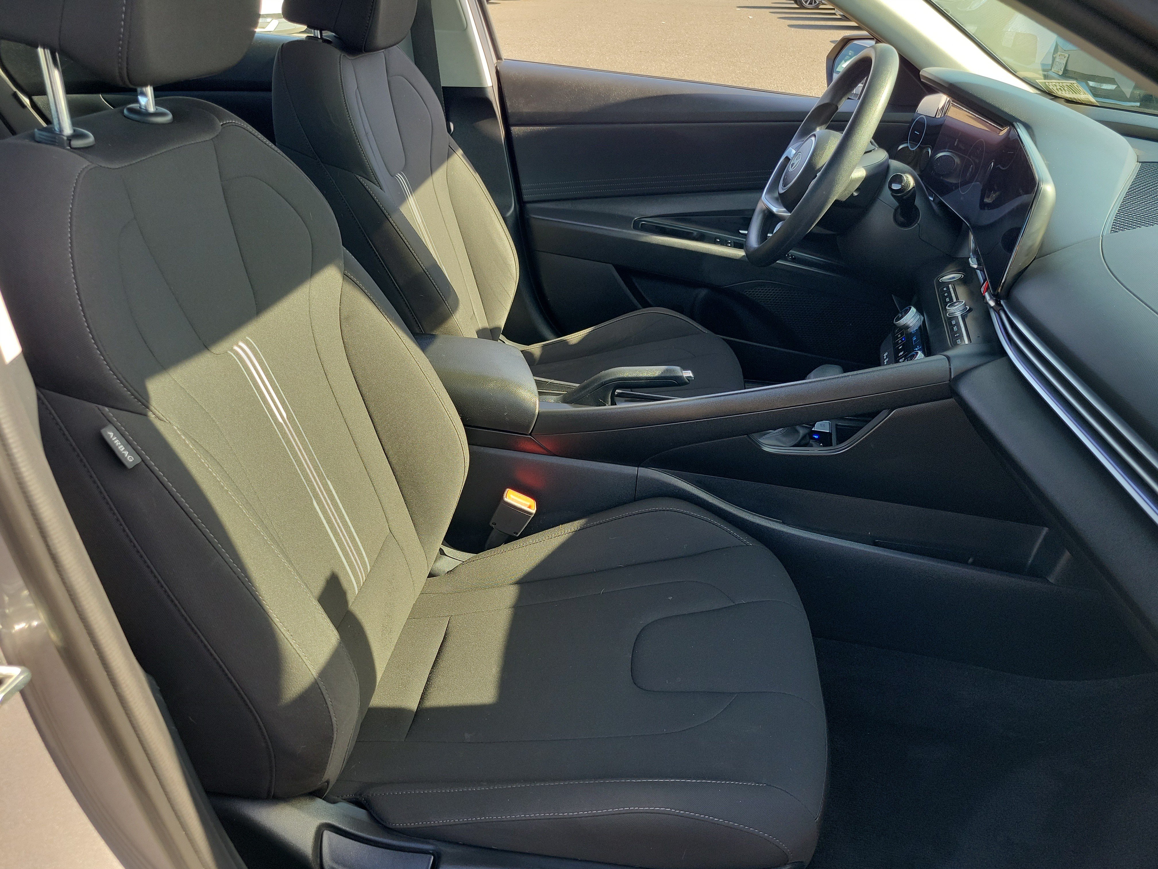 Certified 2024 Hyundai Elantra SEL FWD image 20