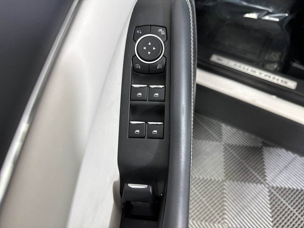 Used 2021 Ford Mustang Mach-E Premium image 34