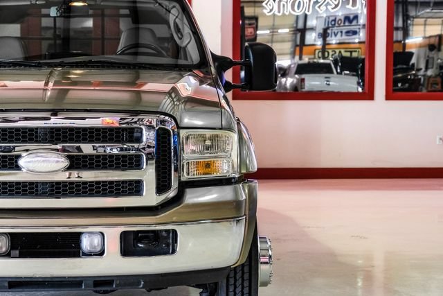 Used 2007 Ford F550 4x4 Crew Cab Super Duty image 46