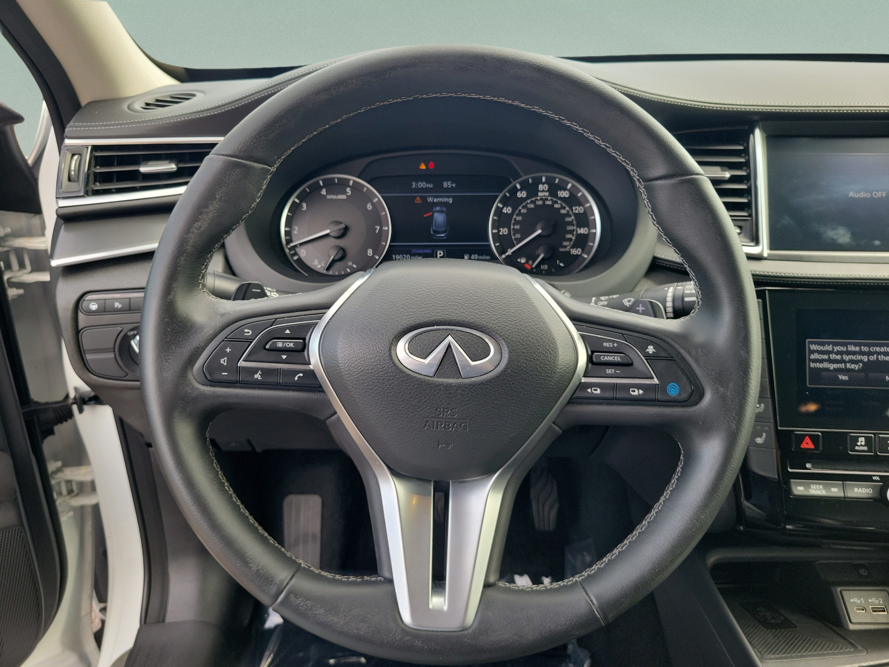 Certified 2025 INFINITI QX50 Luxe AWD/4WD image 13