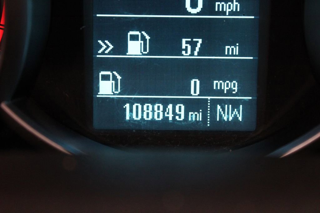 Used 2014 Chevrolet Cruze LS image 29