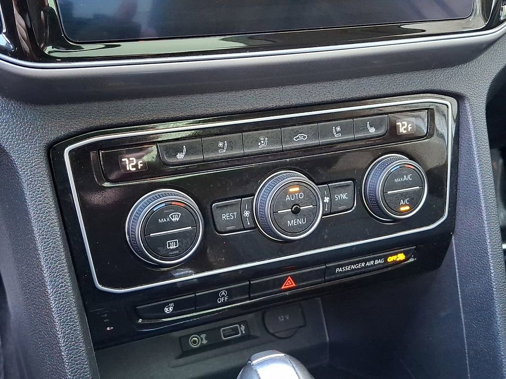 Used 2019 Volkswagen Atlas SEL Premium image 17