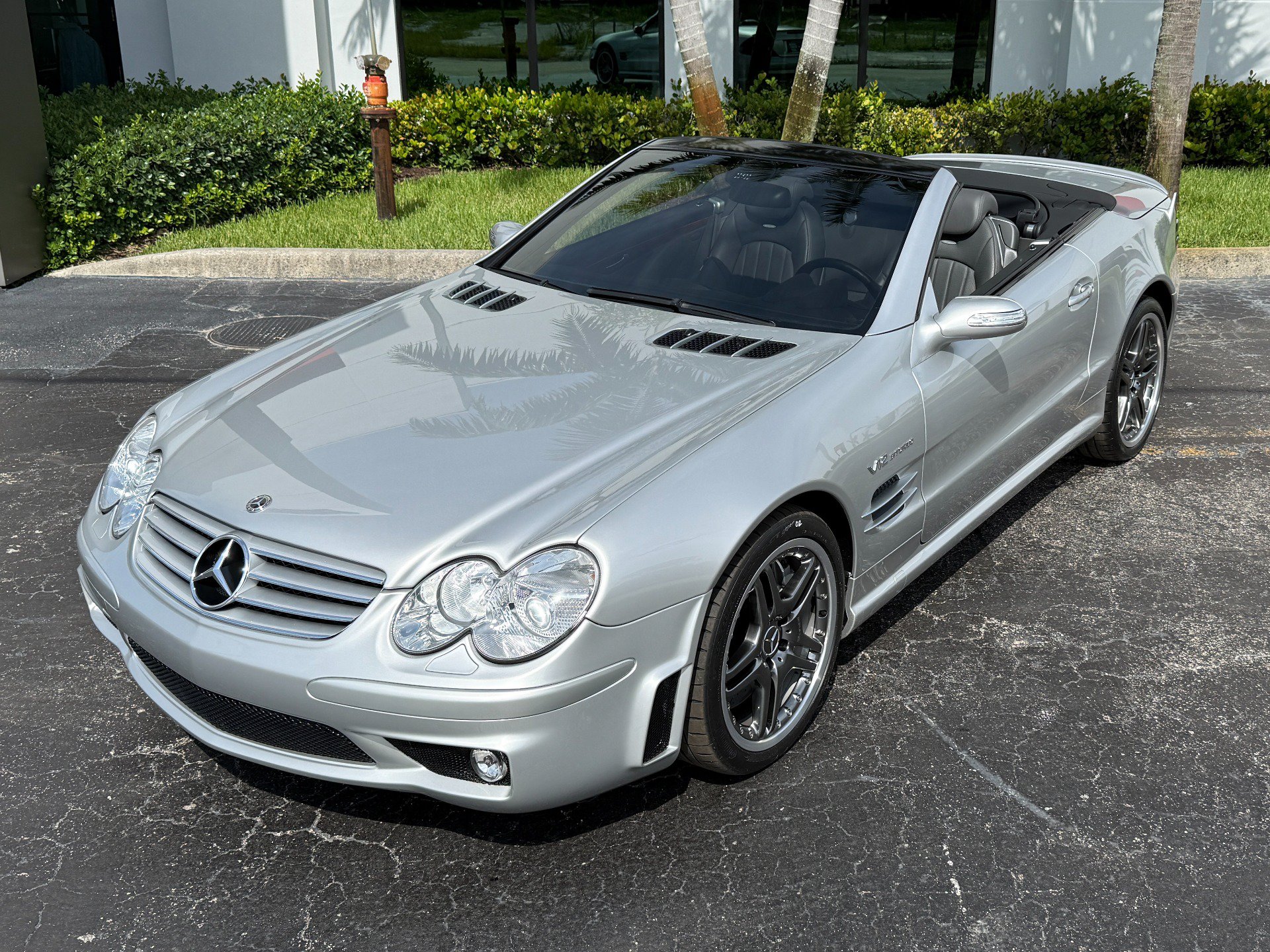 Used 2005 Mercedes-Benz SL 65 AMG image 7