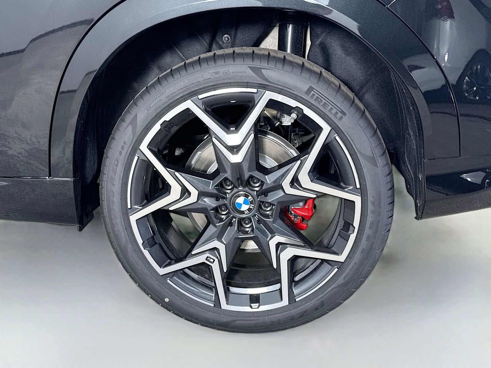 New 2026 BMW X2 xDrive28i w/ M Sport Package AWD/4WD image 32
