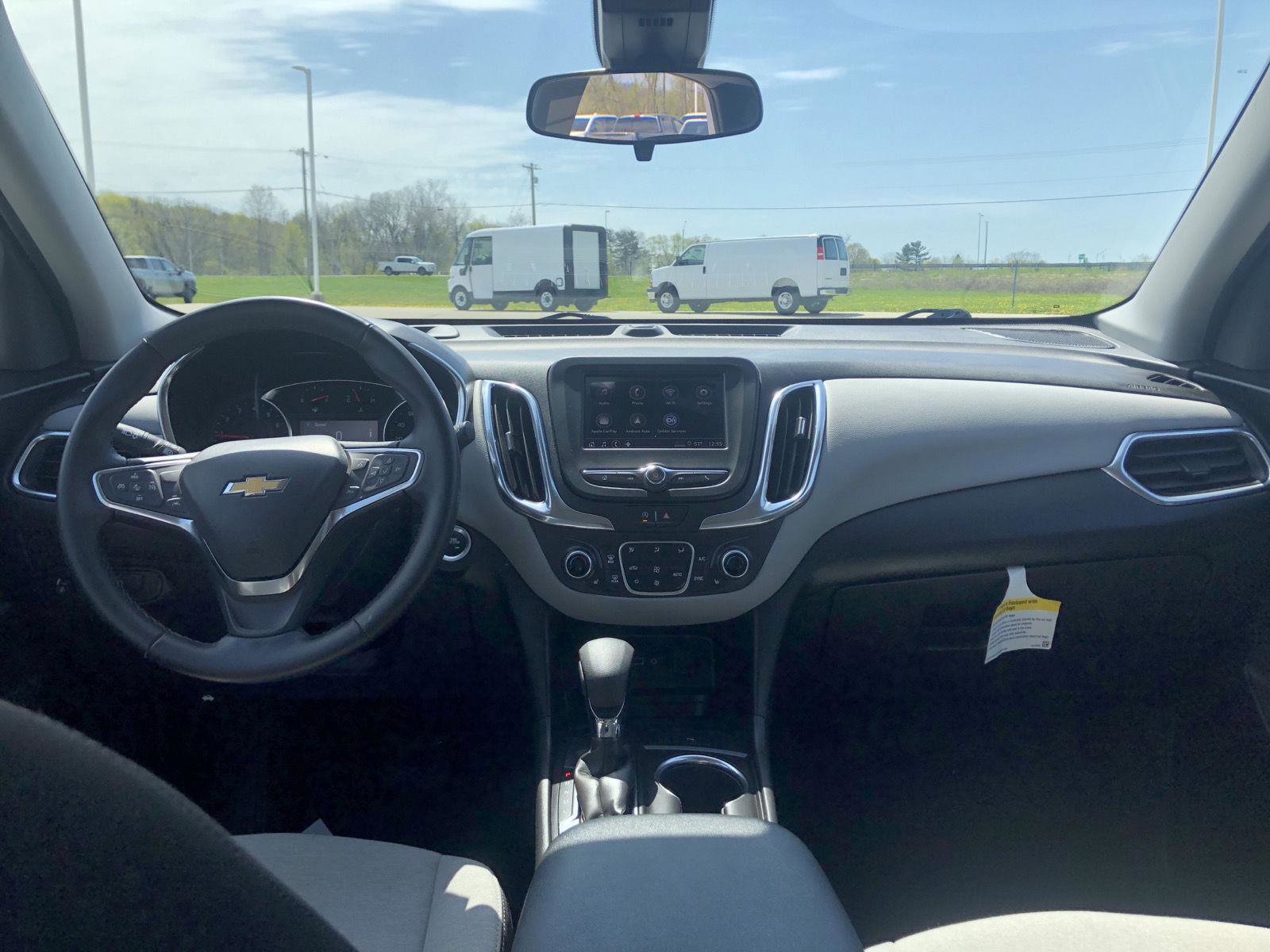 Used 2024 Chevrolet Equinox LT w/ Driver Convenience Package FWD image 17