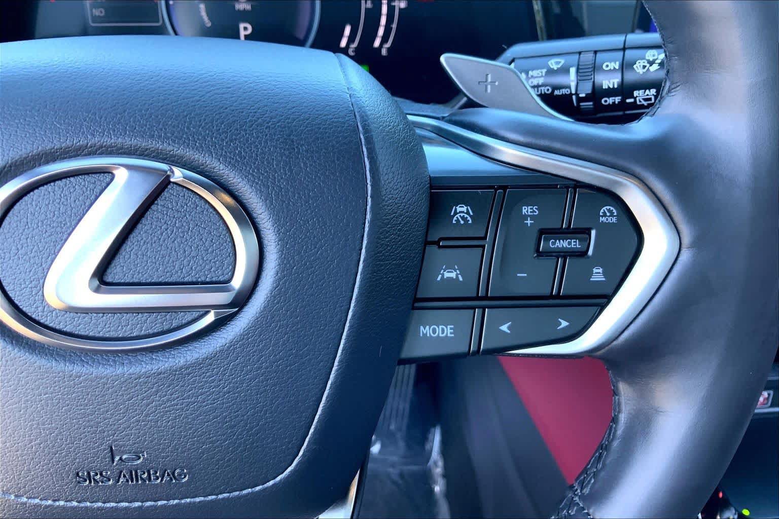 Certified 2026 Lexus NX 350h AWD w/ Accessory Package (Z1) image 25