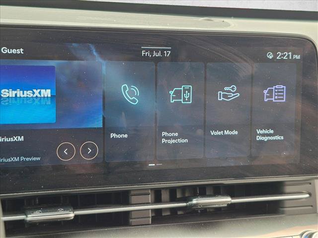 Used 2024 Hyundai Kona SEL FWD image 11