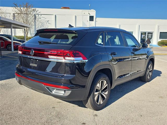 New 2026 Volkswagen Atlas Cross Sport SE image 3
