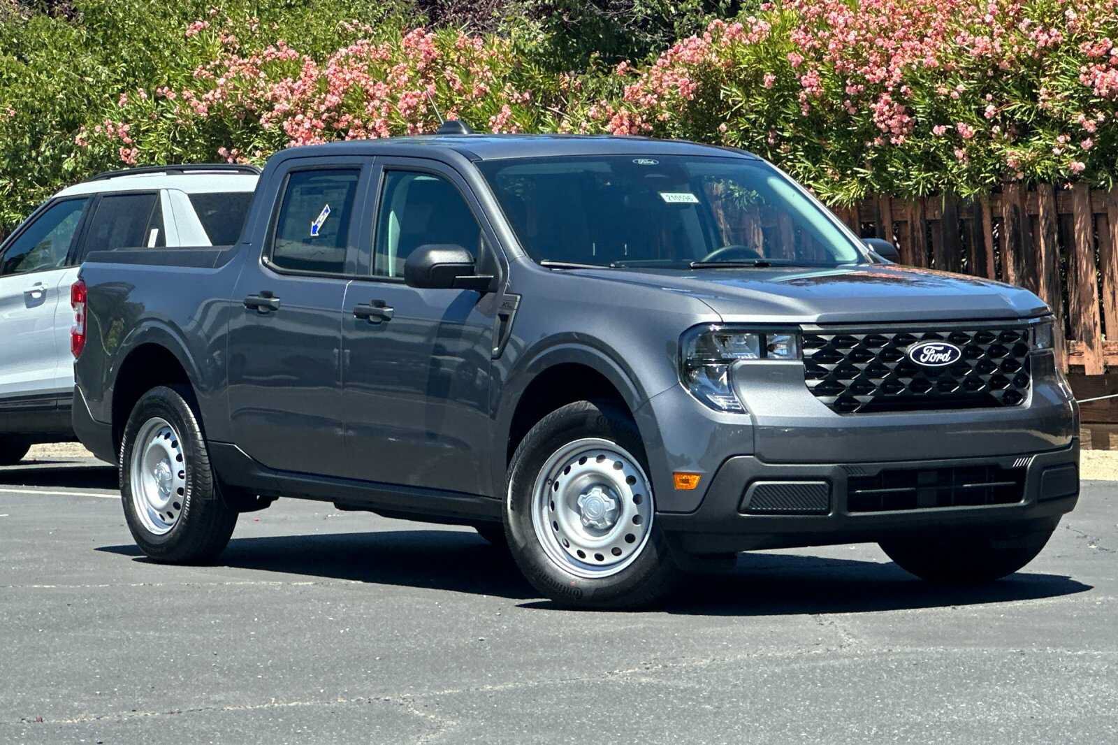 New 2026 Ford Maverick XL FWD image 2