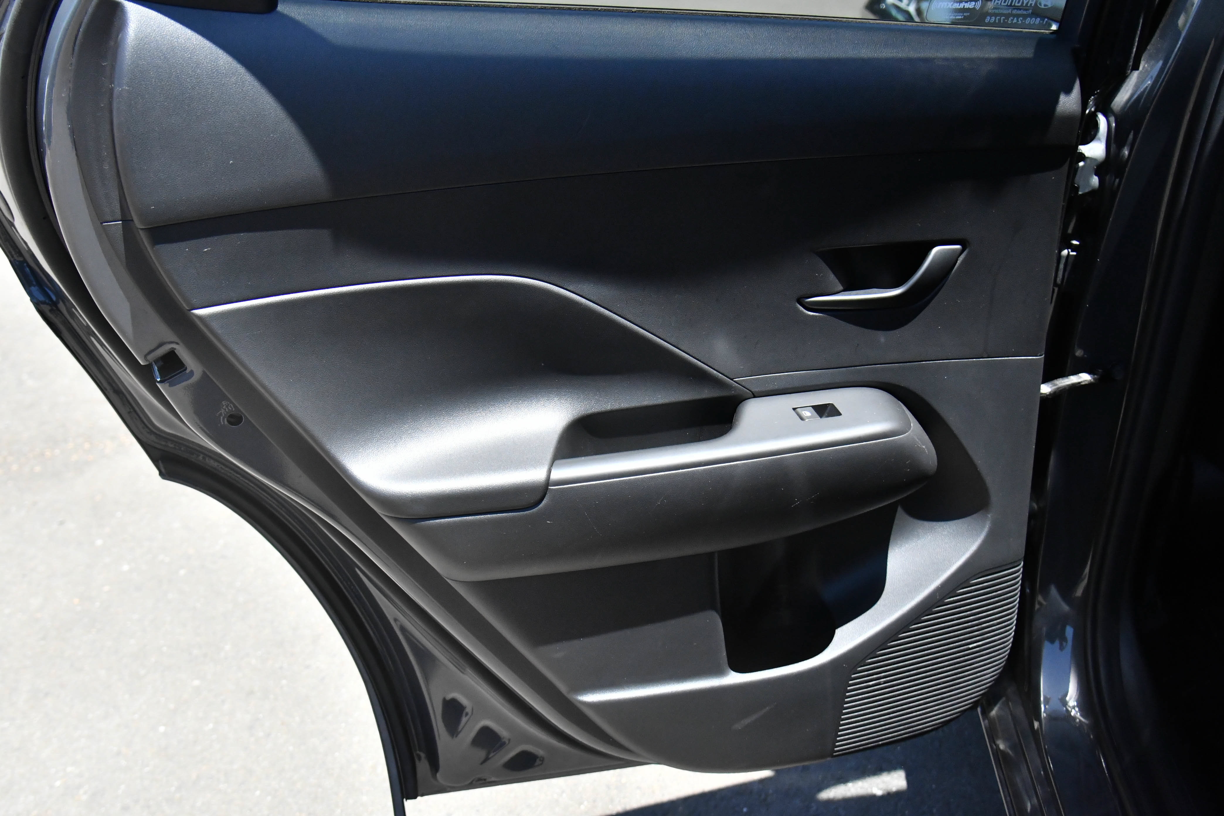 Used 2024 Hyundai Kona SEL FWD image 41