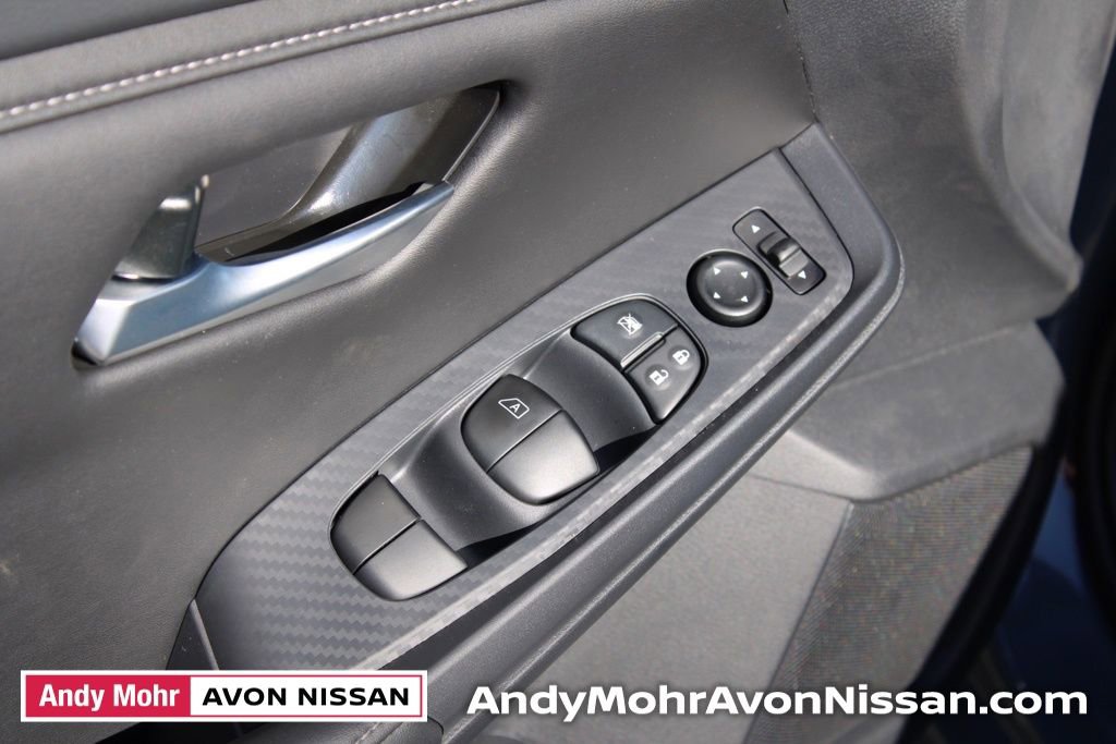 New 2025 Nissan Sentra SV w/ All-Weather Package image 11