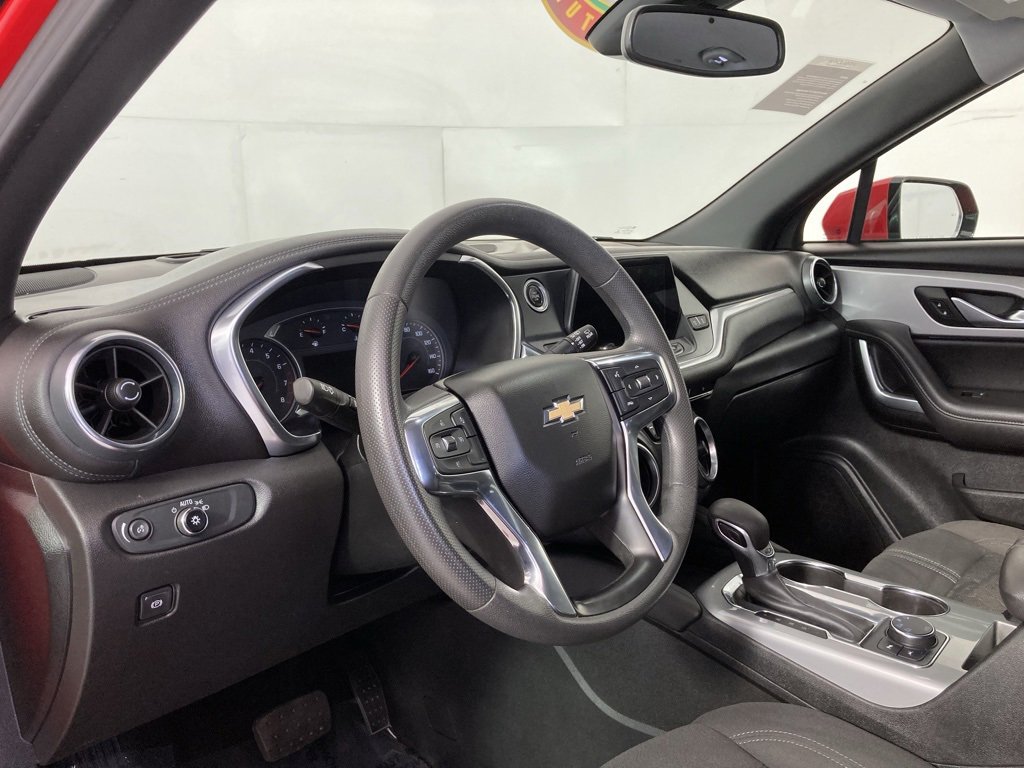 Used 2022 Chevrolet Blazer LT image 12