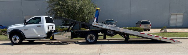 Used 2015 RAM 5500 SLT w/ Quick Order Package 29G SLT image 16