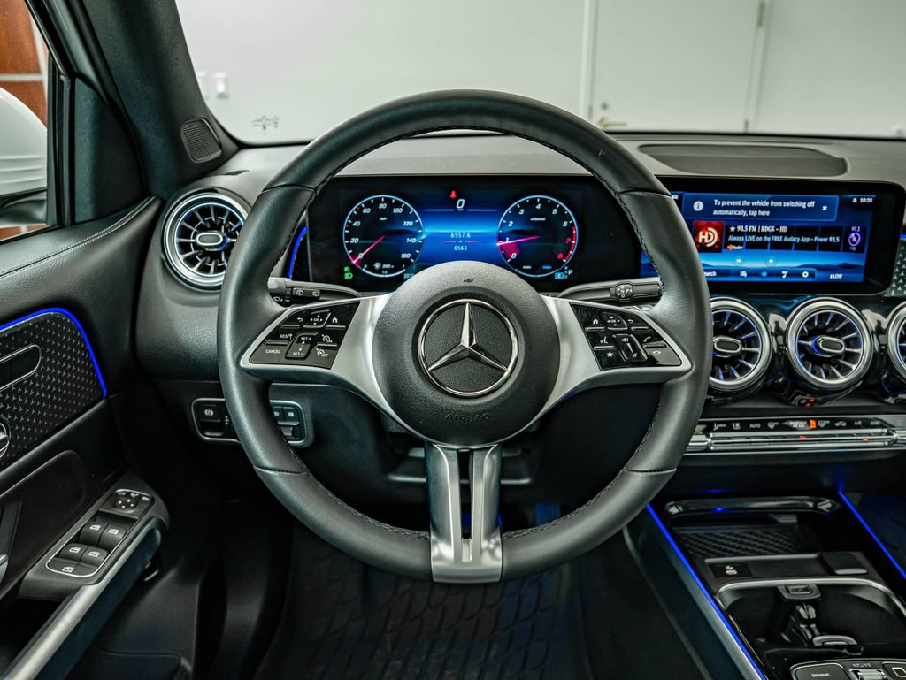 Certified 2026 Mercedes-Benz GLB 250 4MATIC image 23