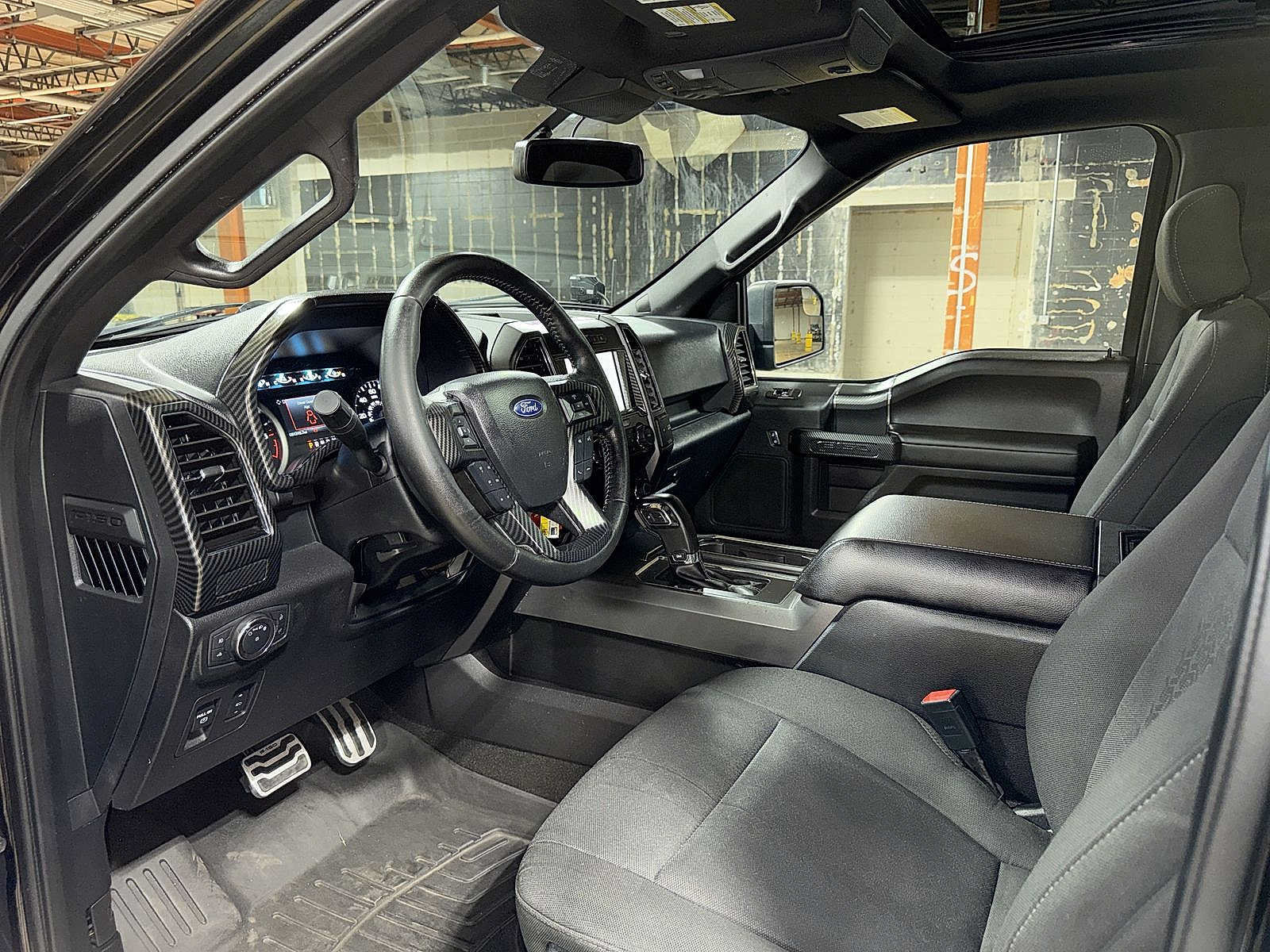 Used 2019 Ford F150 XLT w/ Equipment Group 302A Luxury AWD/4WD image 29