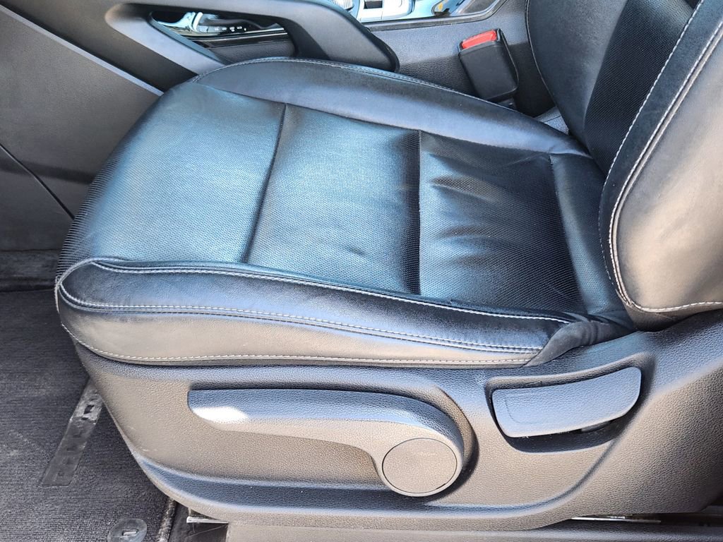 Certified 2022 Kia Telluride LX image 8