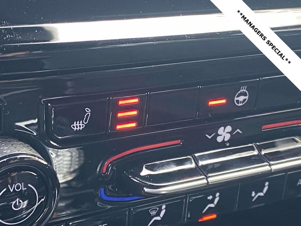 New 2025 Jeep Grand Cherokee Altitude image 49