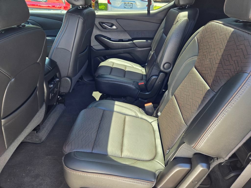 Used 2022 Chevrolet Traverse High Country AWD/4WD image 6