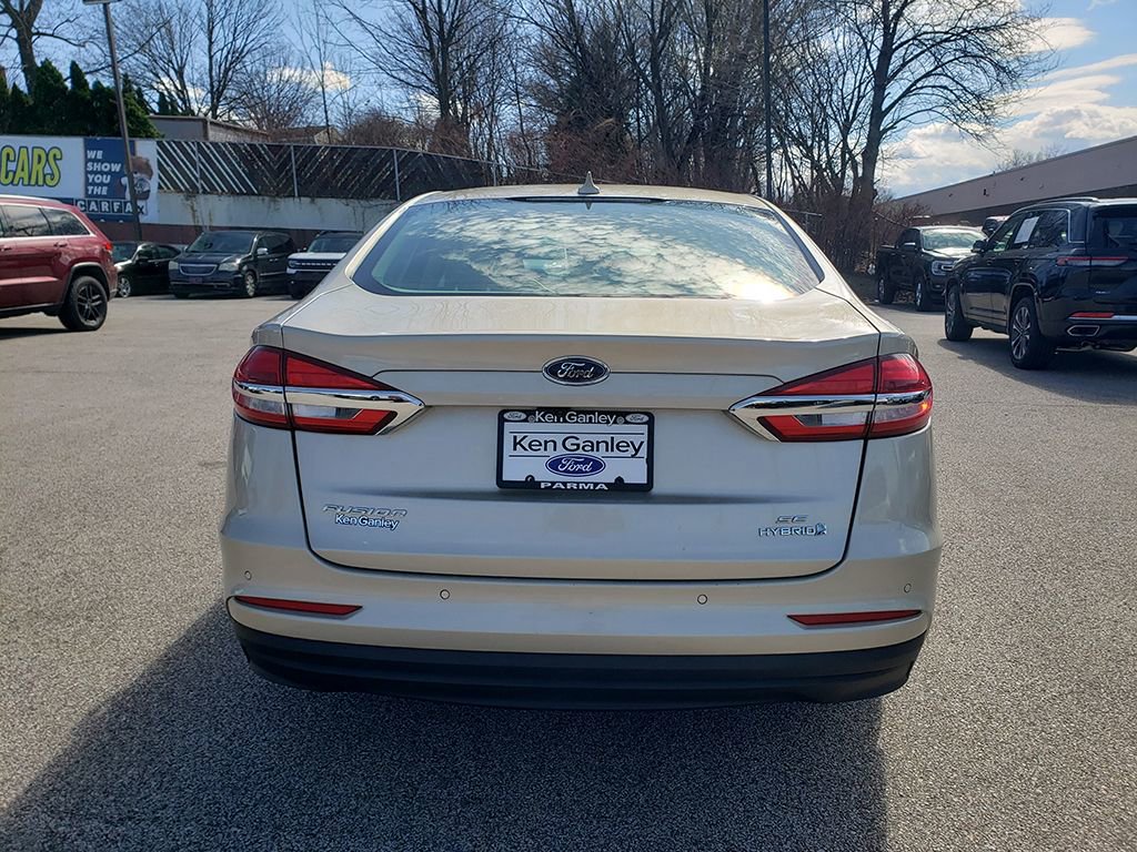 Certified 2019 Ford Fusion SE image 6