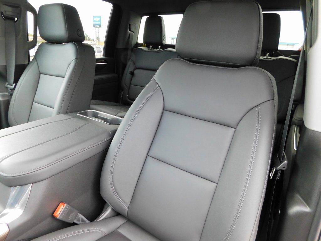 New 2026 Chevrolet Silverado 3500 LT w/ Z71 Chrome Sport Edition image 22