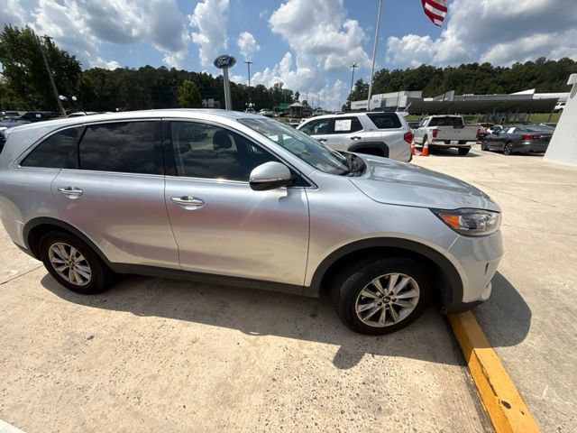 Used 2019 Kia Sorento L FWD image 7