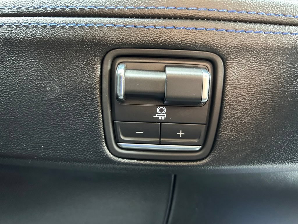 Used 2026 Cadillac Escalade IQ Sport 1 w/ LPO, Floor Liner Package AWD/4WD image 30