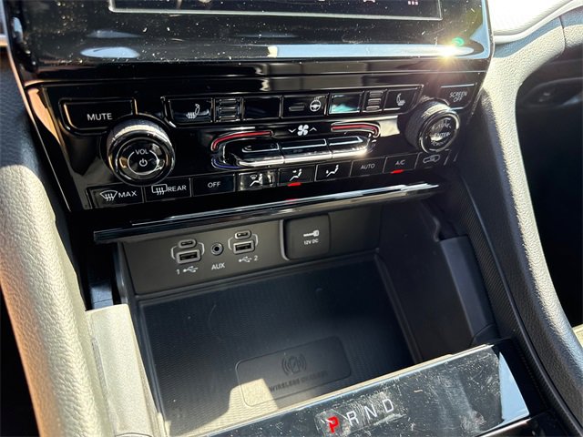 New 2025 Jeep Grand Cherokee L Altitude image 22