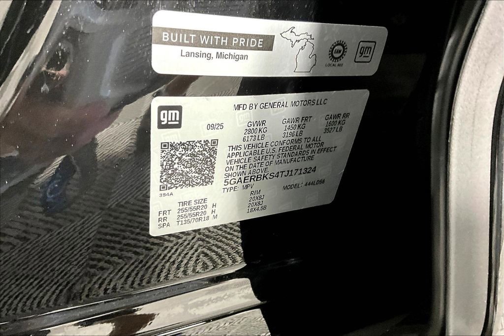 New 2026 Buick Enclave Sport Touring w/ Super Cruise Package FWD image 14