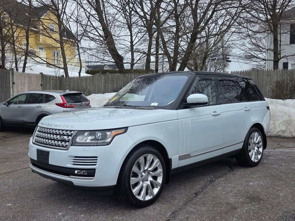 Used 2017 Land Rover Range Rover Supercharged image 2