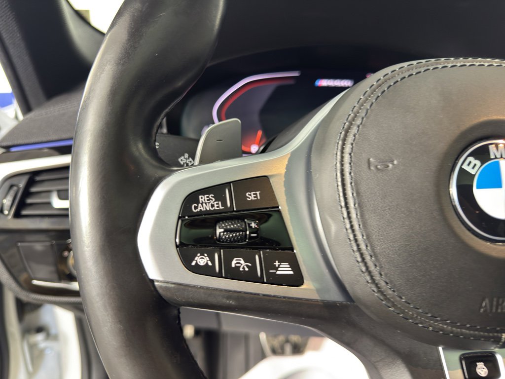 Used 2020 BMW M550i xDrive w/ Executive Package image 17