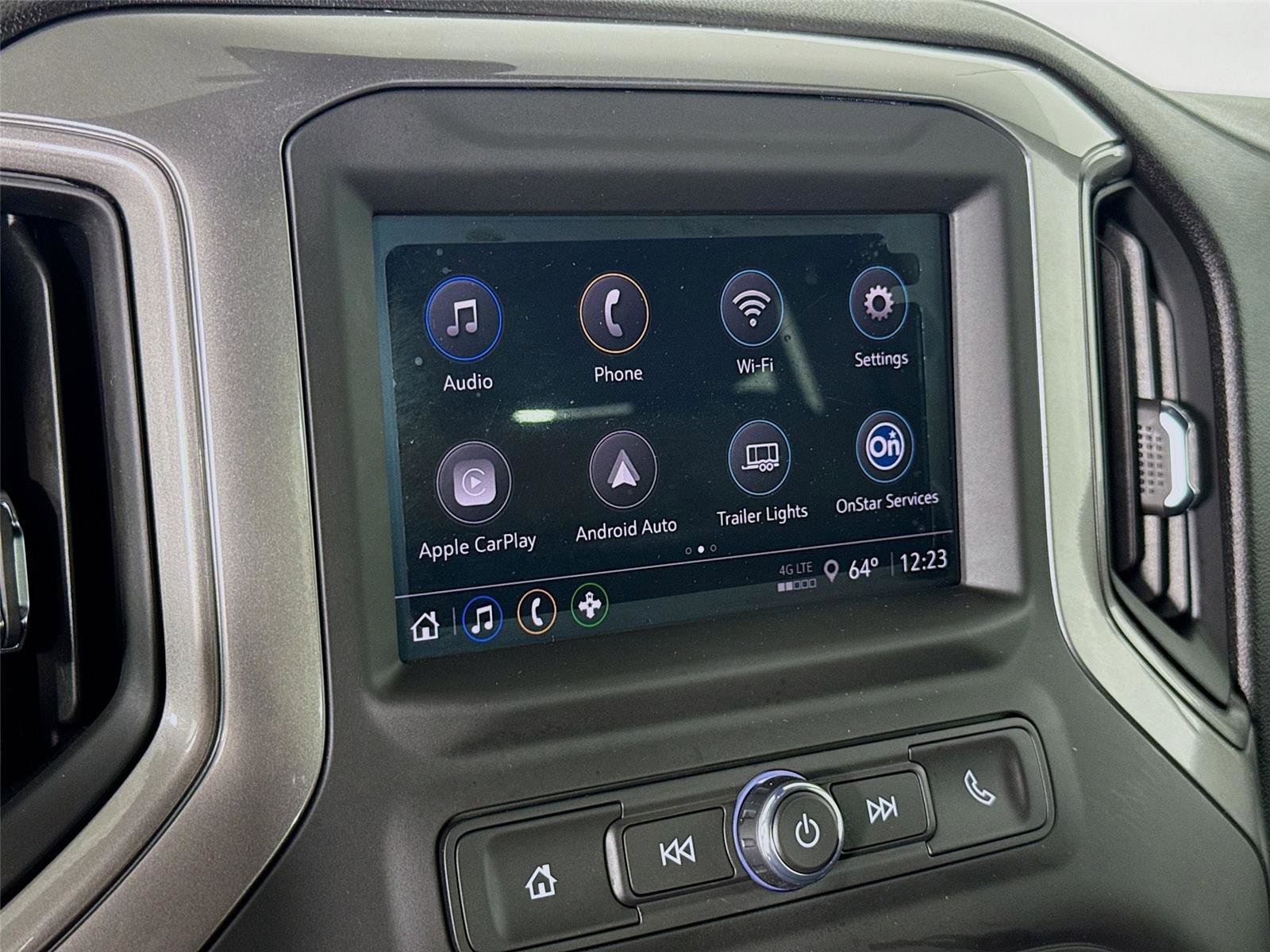 Used 2025 Chevrolet Silverado 2500 Custom w/ Custom Value Package AWD/4WD image 15