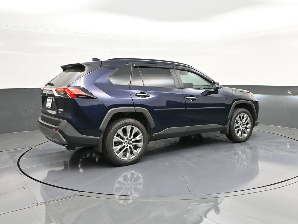 Used 2024 Toyota RAV4 Limited image 15