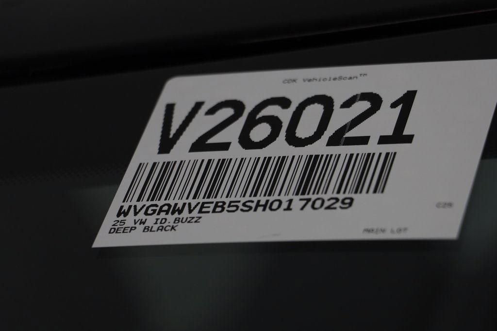 New 2025 Volkswagen ID. Buzz Pro S RWD image 31